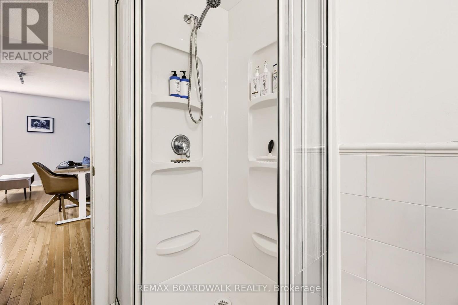 239 Wilbrod Street Property Photo 30