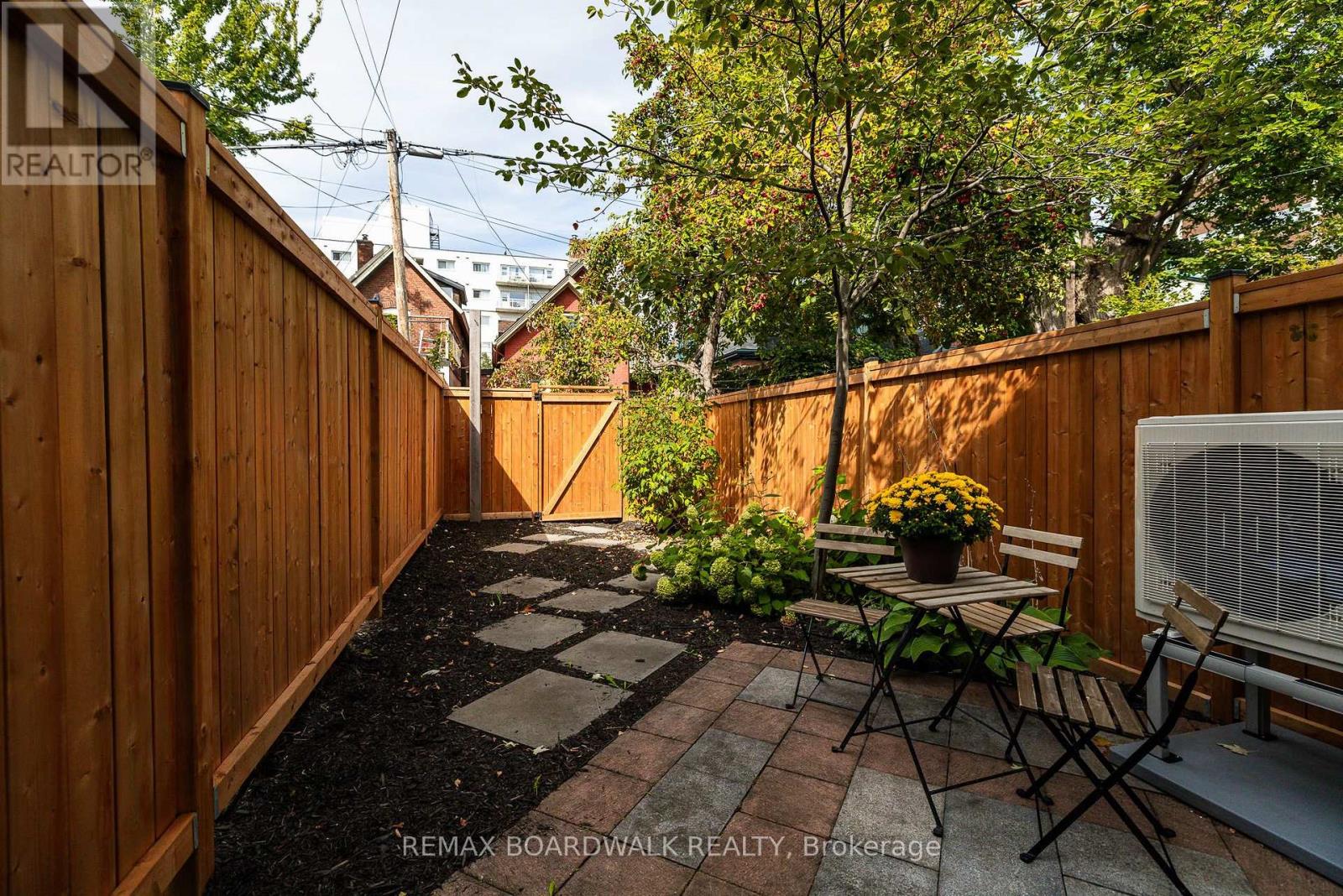239 Wilbrod Street Property Photo 33
