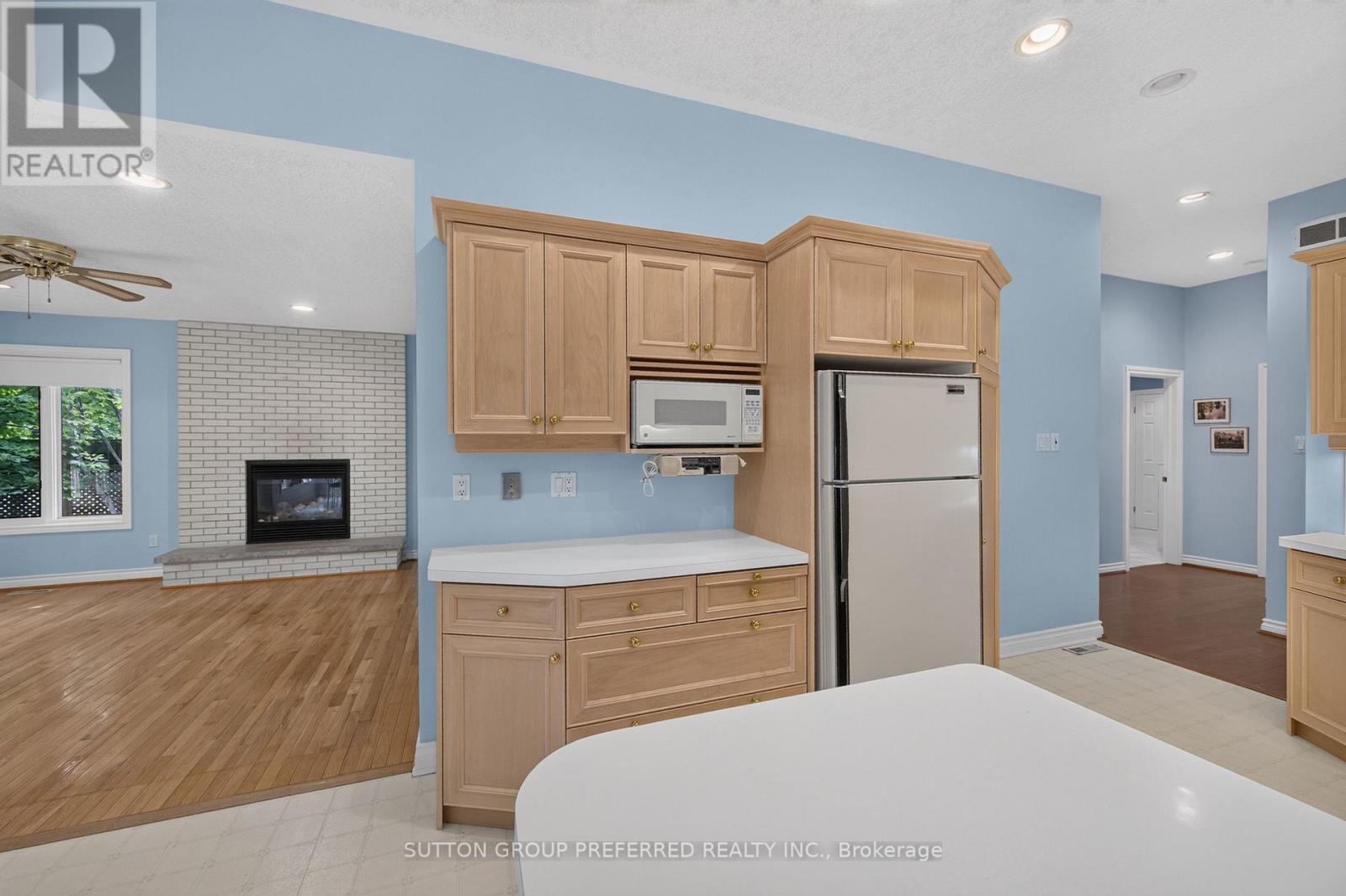 179 Carriage Hill Drive N Property Photo 15