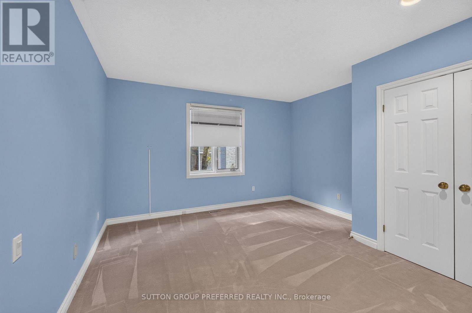 179 Carriage Hill Drive N Property Photo 21