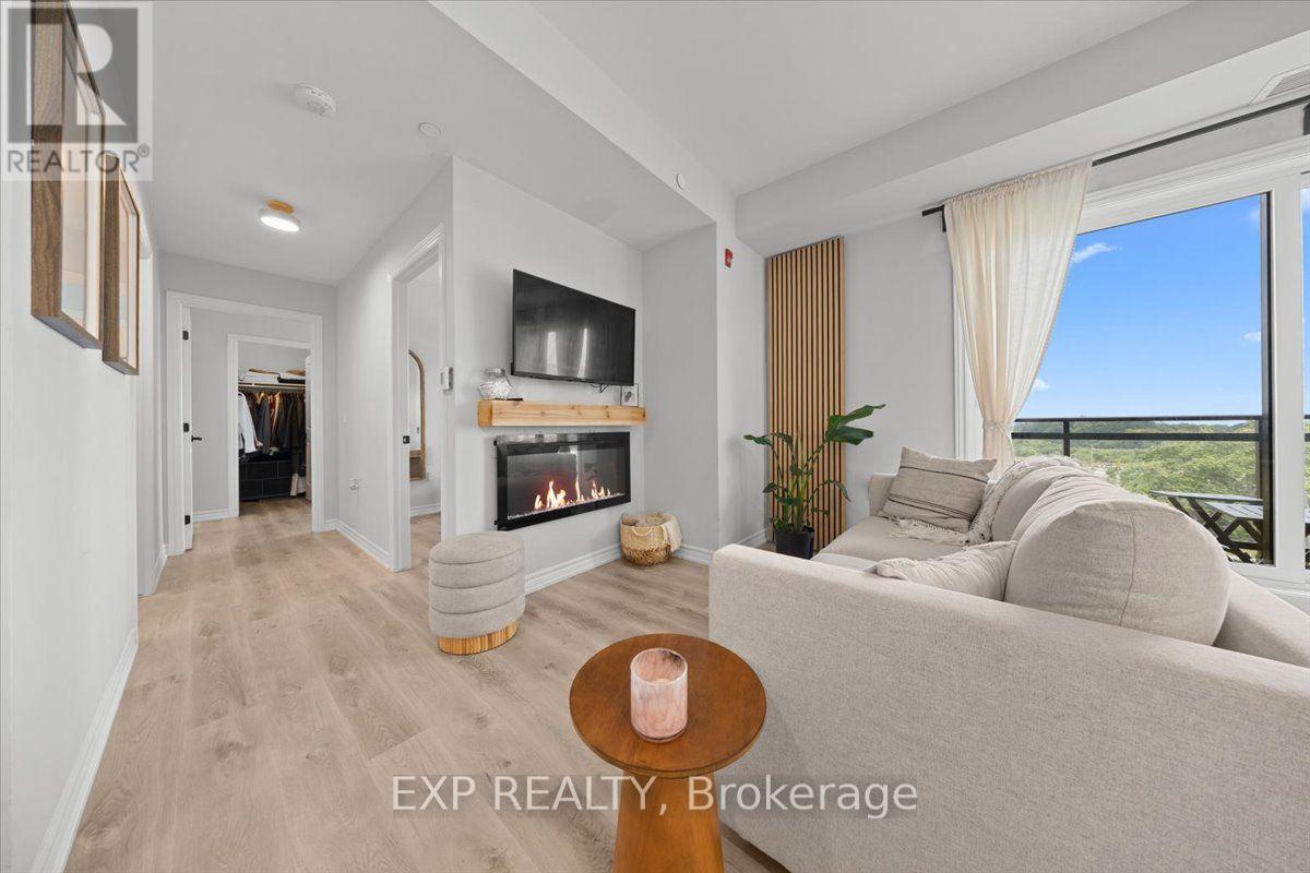 613 - 397 Codd's Road Property Photo 6