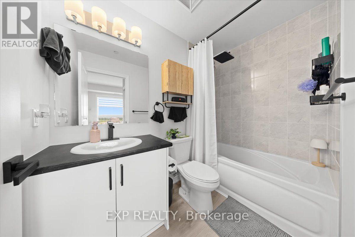 613 - 397 Codd's Road Property Photo 17