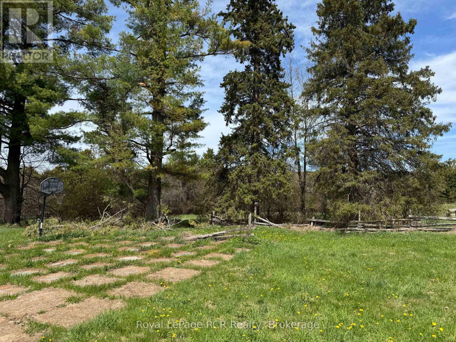 600457 50 Side Road Property Photo 9