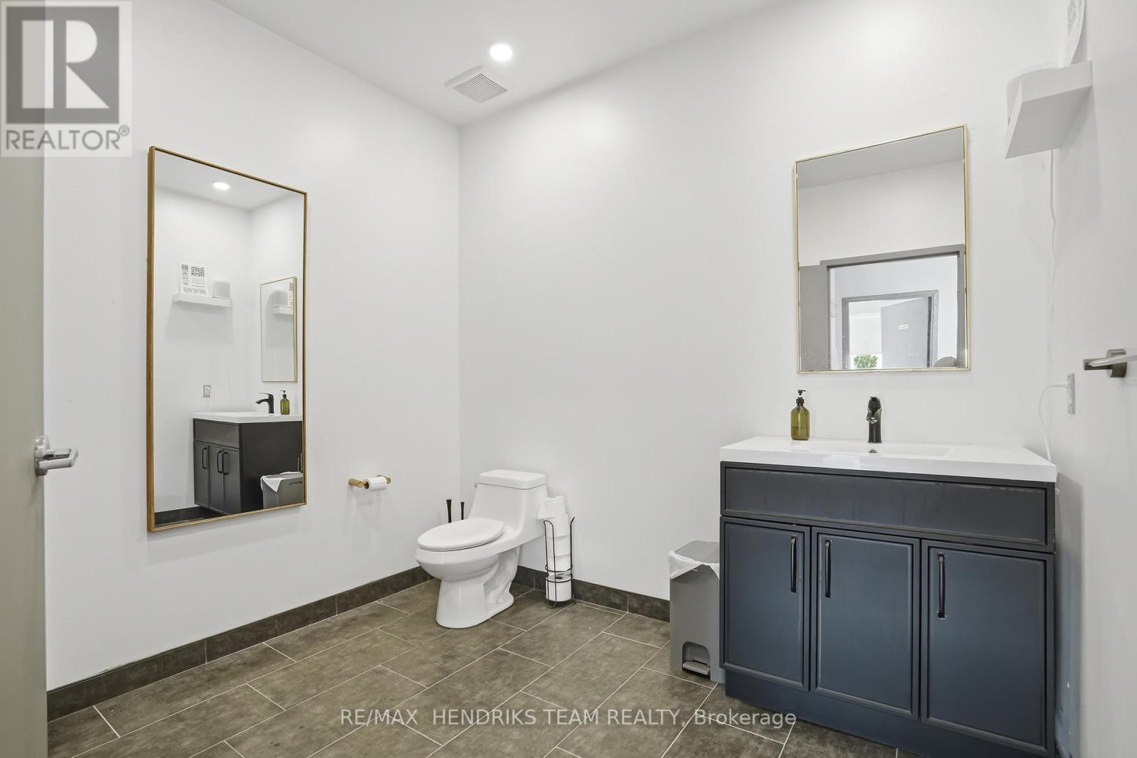 1387 Fourth Avenue Property Photo 21