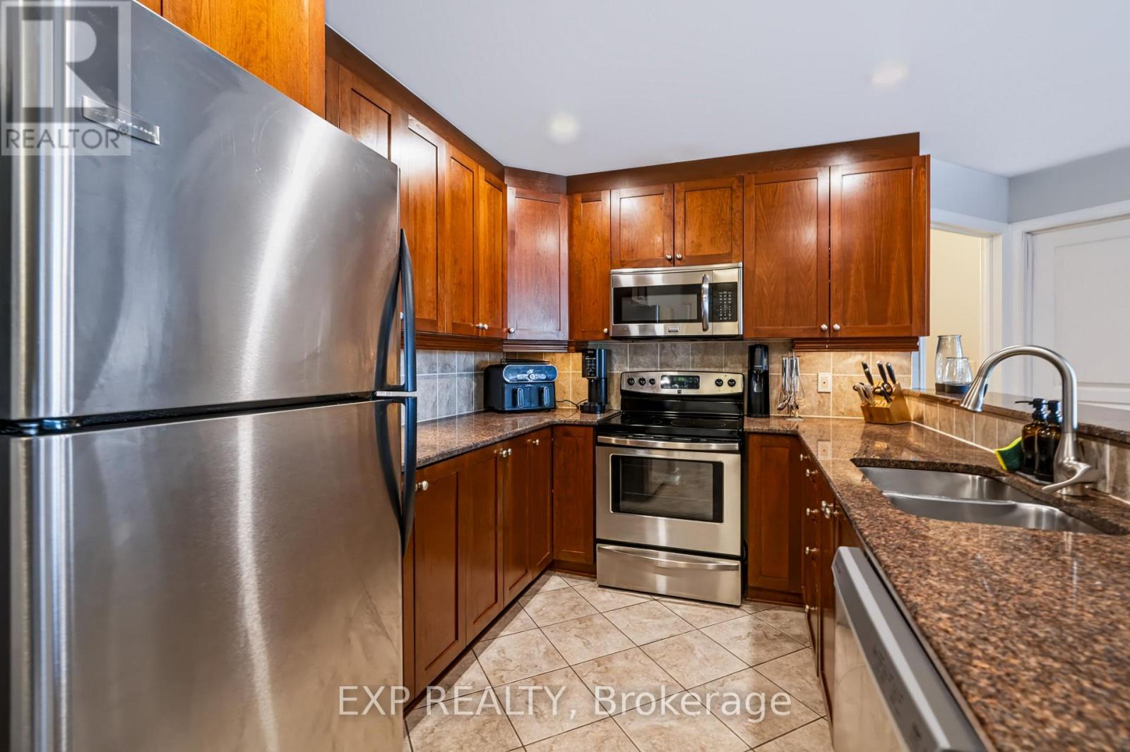 509 - 955 Beauparc Private Property Photo 7