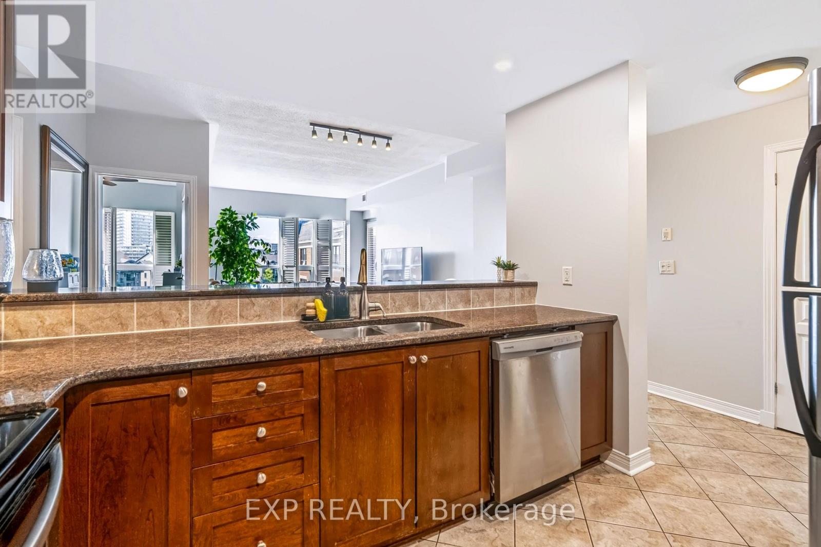 509 - 955 Beauparc Private Property Photo 10