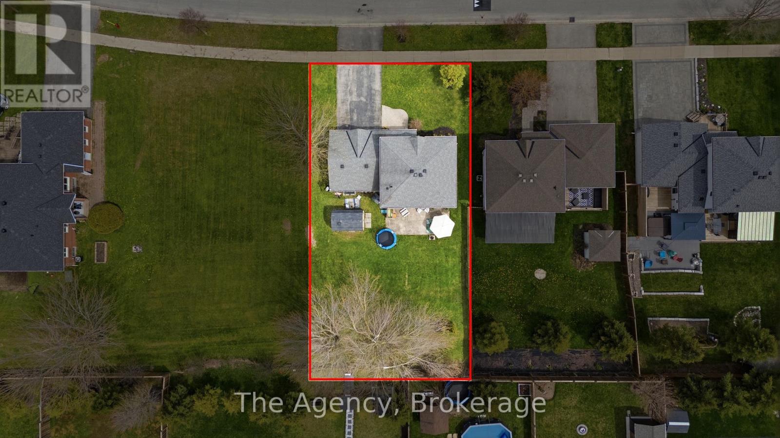 110 Leeson Street S Property Photo 41