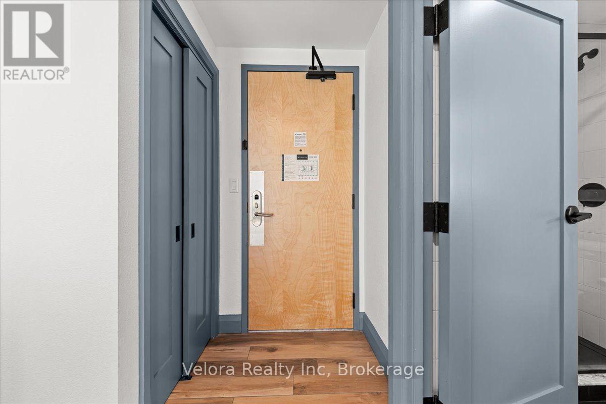 1304 - 161 Laurier Avenue W Property Photo 5