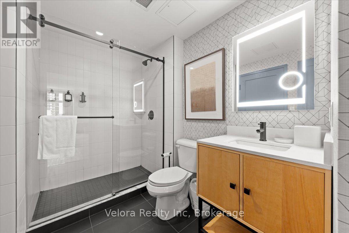 1304 - 161 Laurier Avenue W Property Photo 19