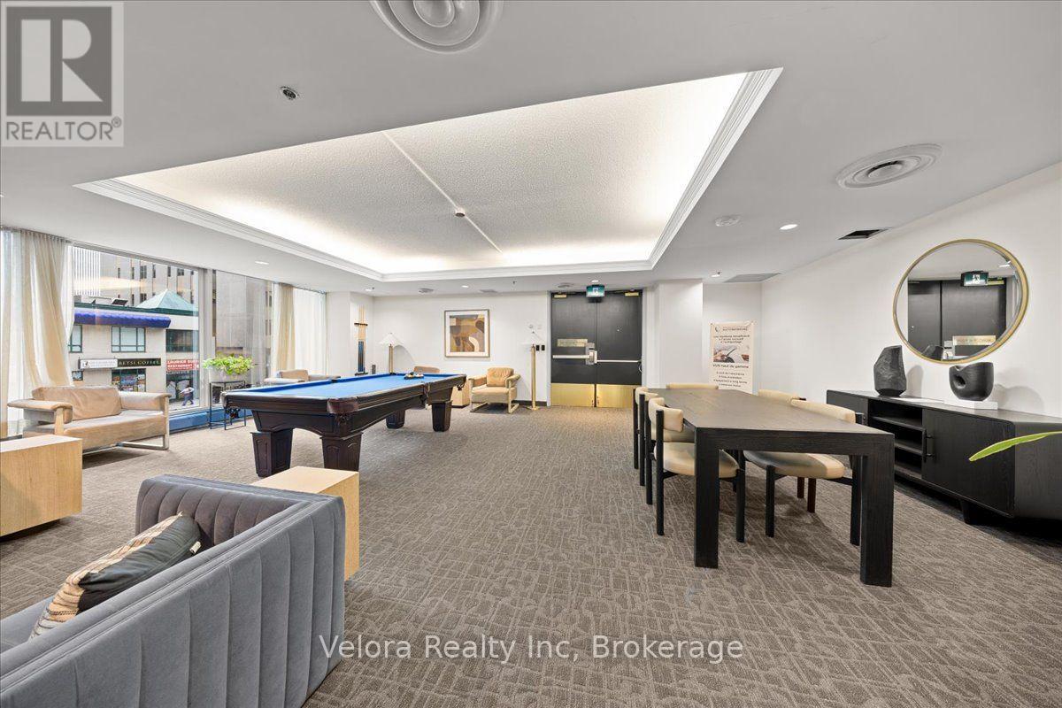 1304 - 161 Laurier Avenue W Property Photo 24