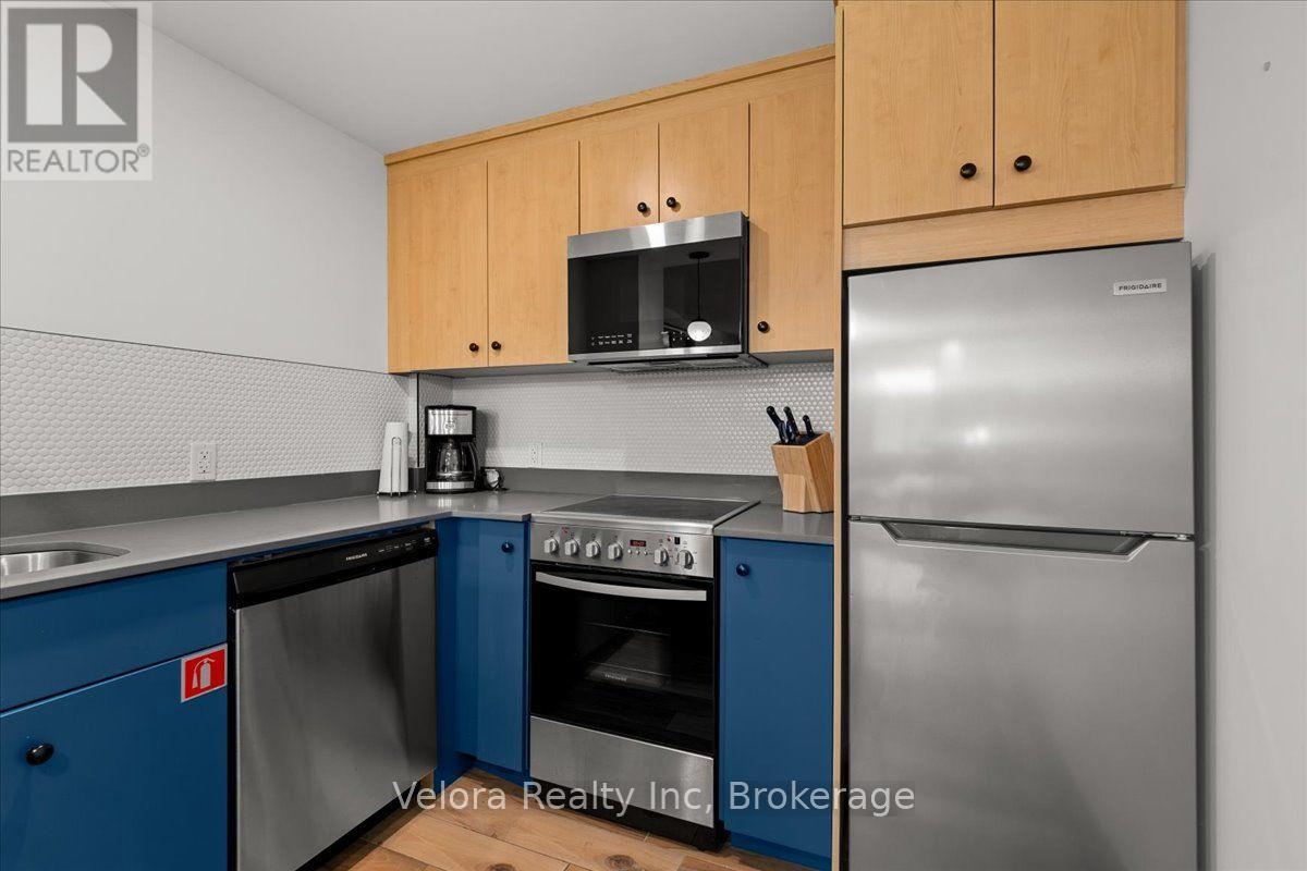 1407 - 161 Laurier Avenue W Property Photo 12