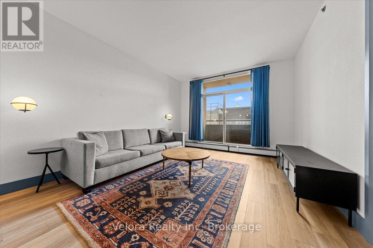 1407 - 161 Laurier Avenue W Property Photo 16