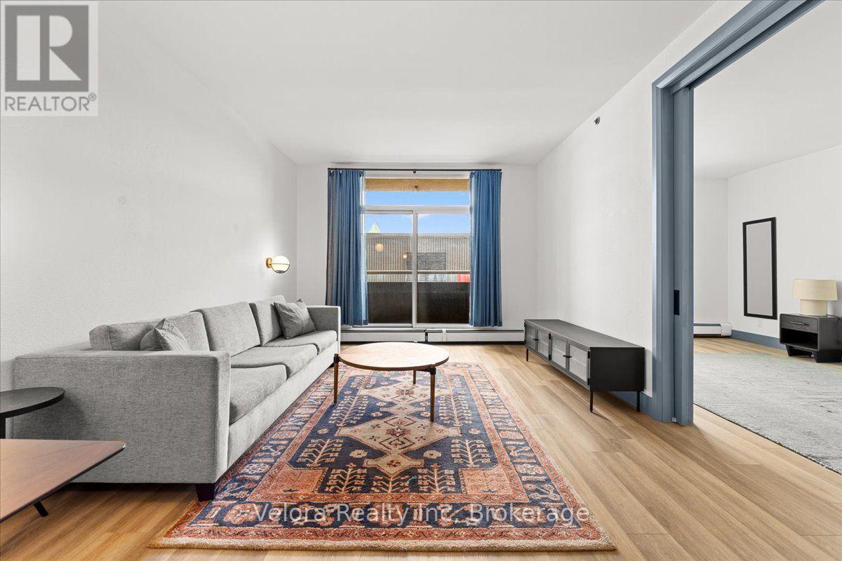 1407 - 161 Laurier Avenue W Property Photo 17