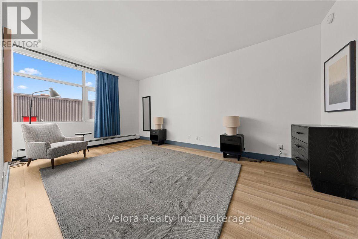 1407 - 161 Laurier Avenue W Property Photo 20