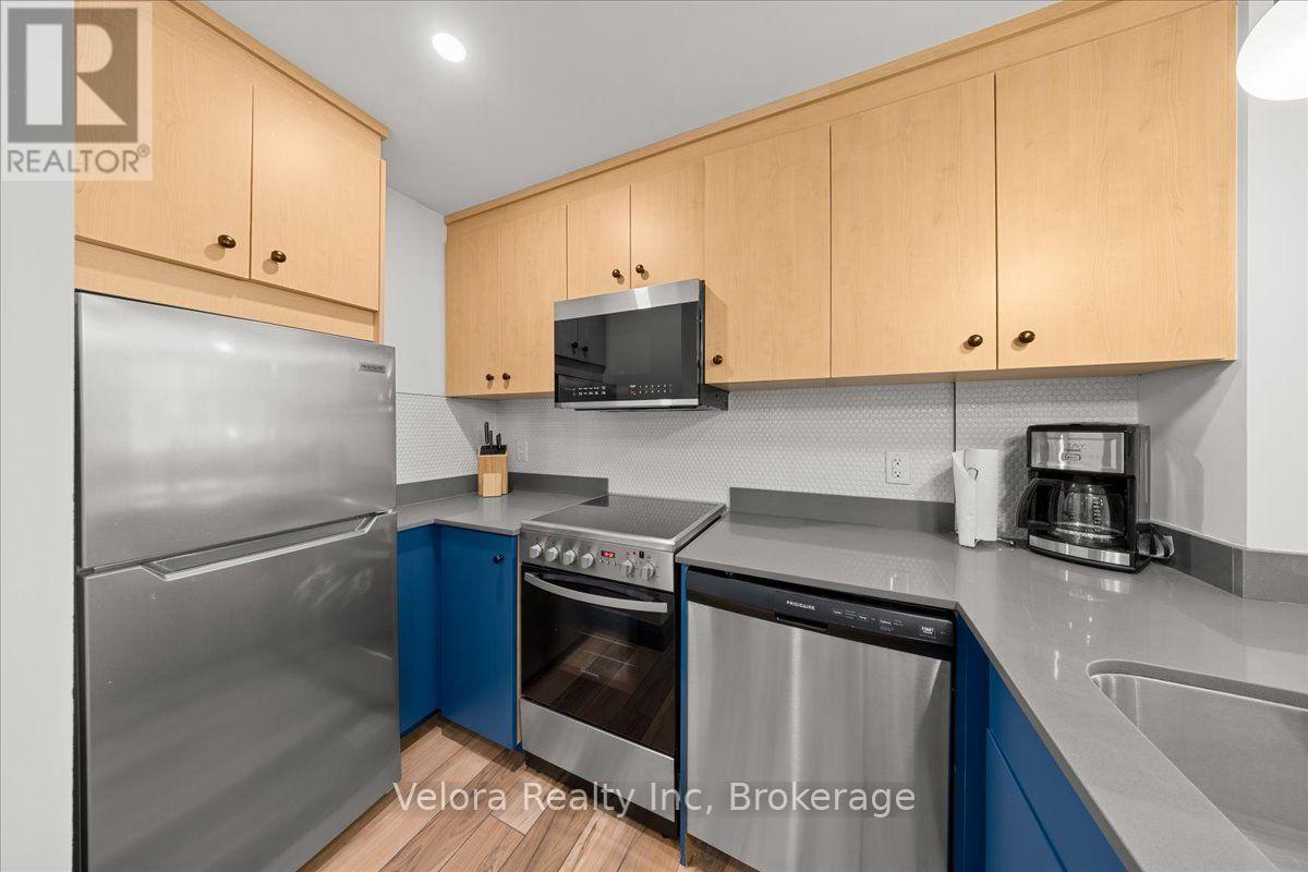 1409 - 161 Laurier Avenue W Property Photo 11