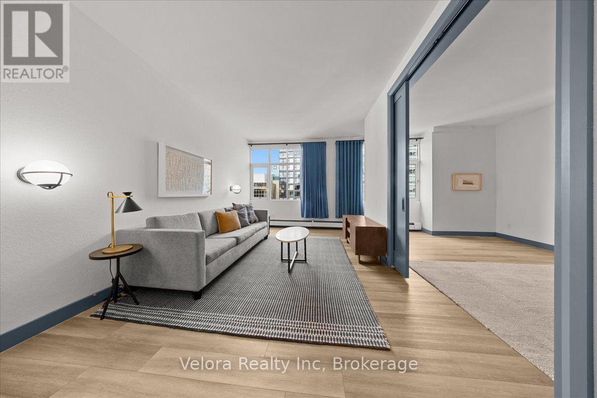 1409 - 161 Laurier Avenue W Property Photo 14