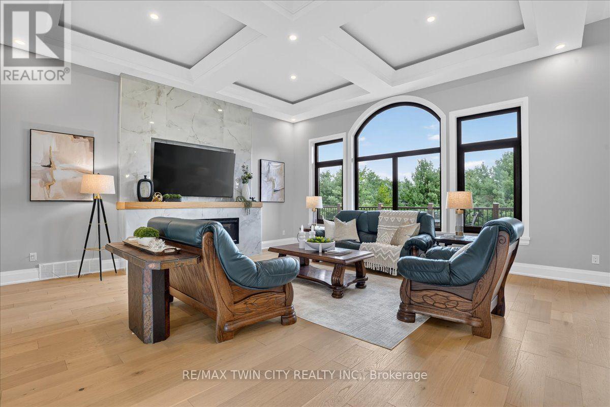 8 - 670 Bishopsgate Road Property Photo 14