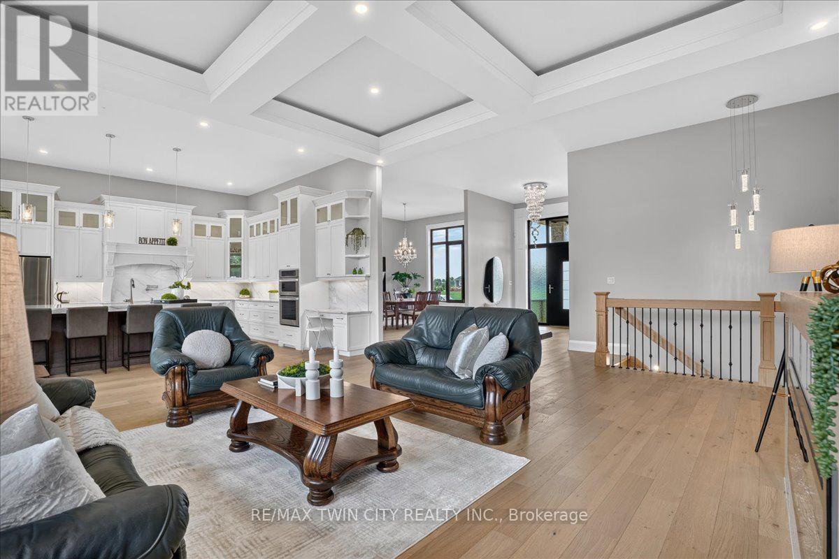 8 - 670 Bishopsgate Road Property Photo 17