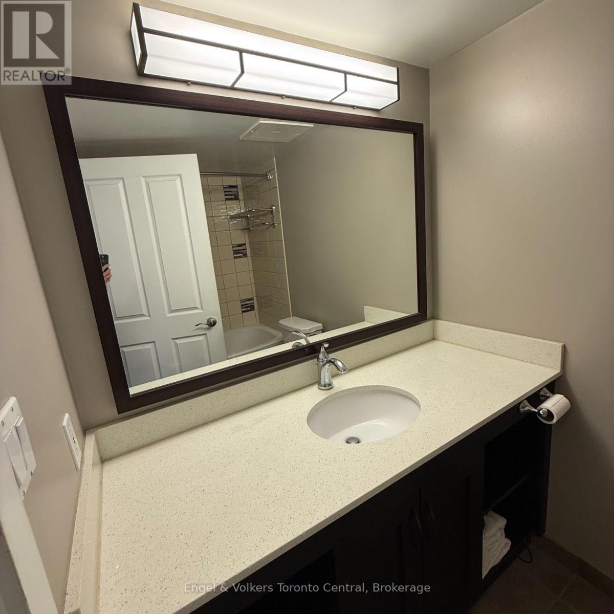 322 - 156 Jozo Weider Boulevard Property Photo 15