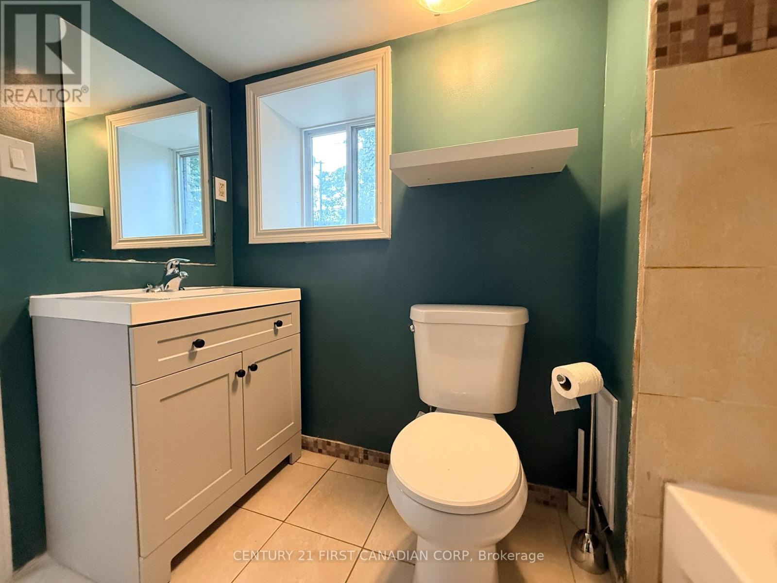 11 - 1 Waverley Place Property Photo 12