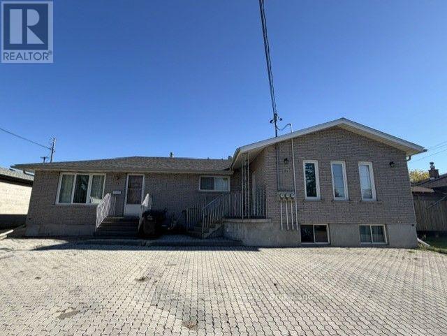39-41 Junot Avenue S Property Photo 1
