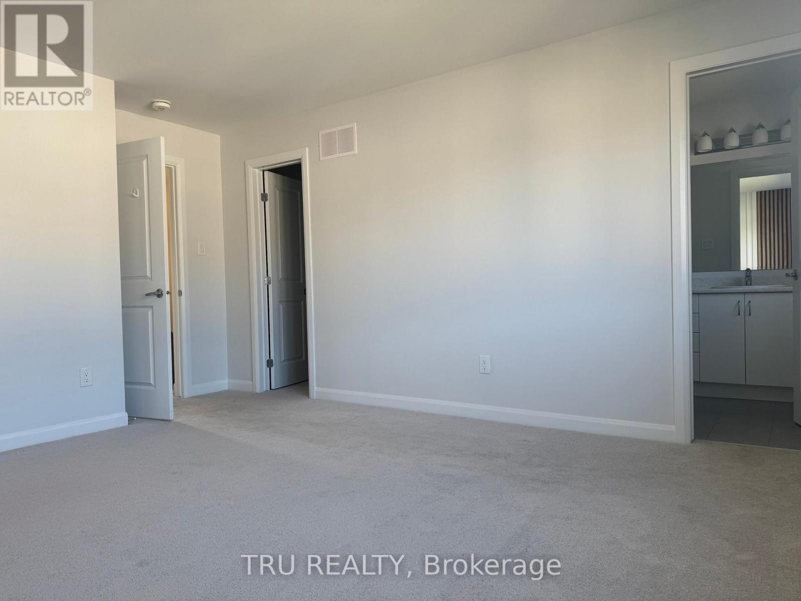 76 Osler Street Property Photo 18