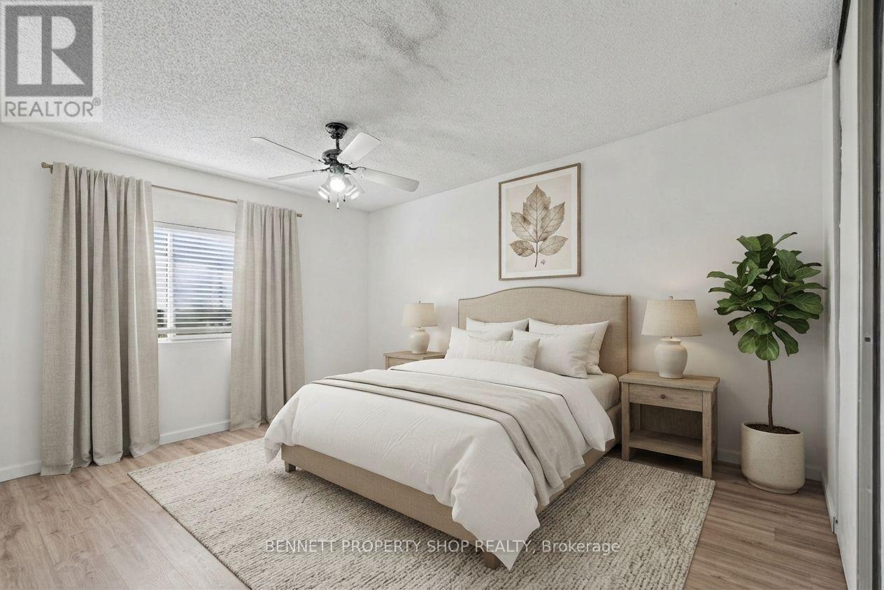 33 - 2669 Southvale Crescent Property Photo 7