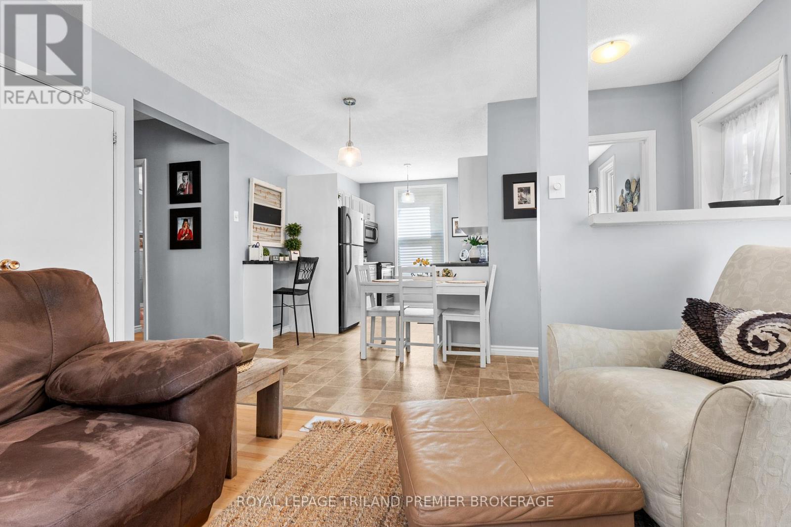 1284 Springbank Avenue Property Photo 7