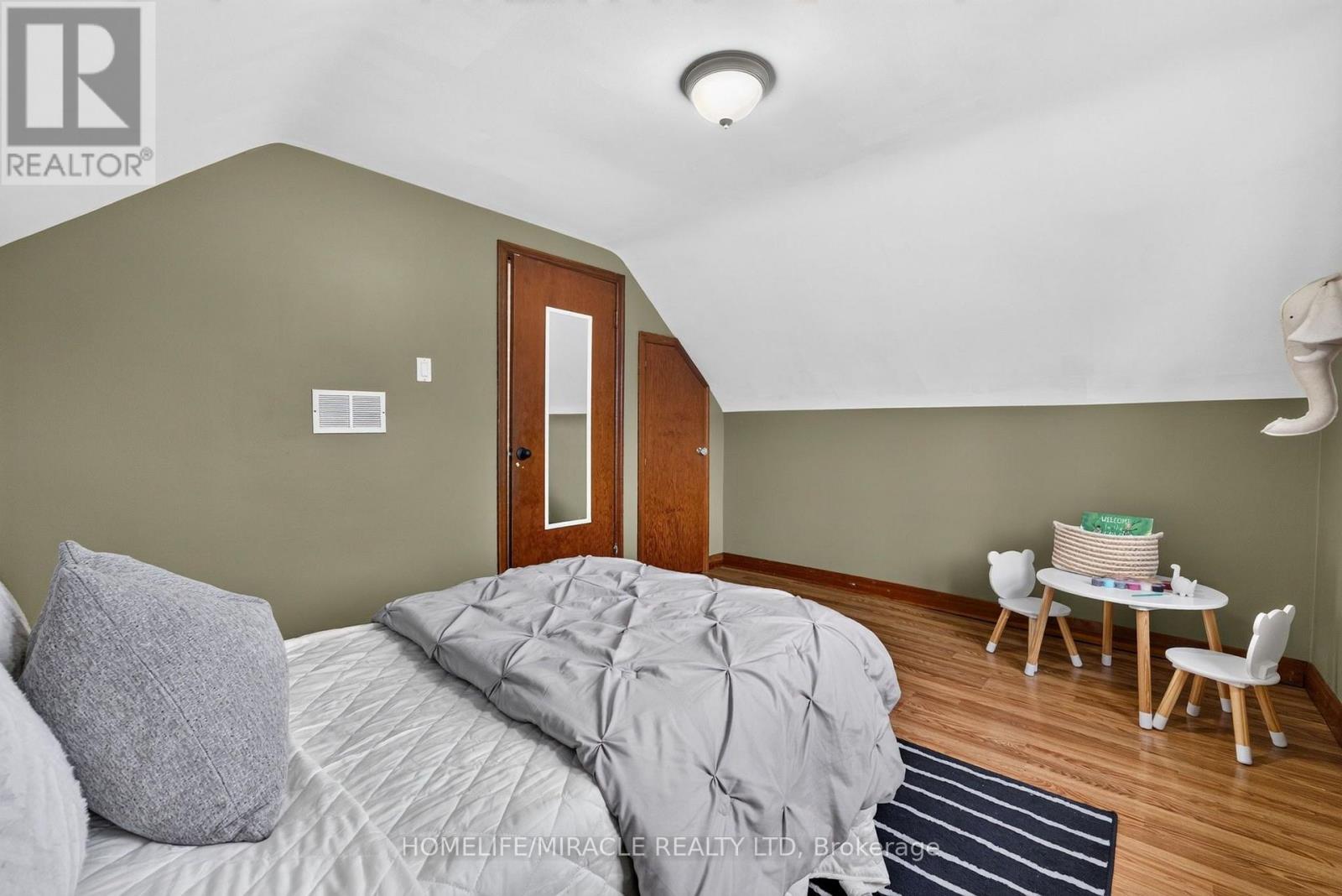176 Avalon Place Property Photo 32