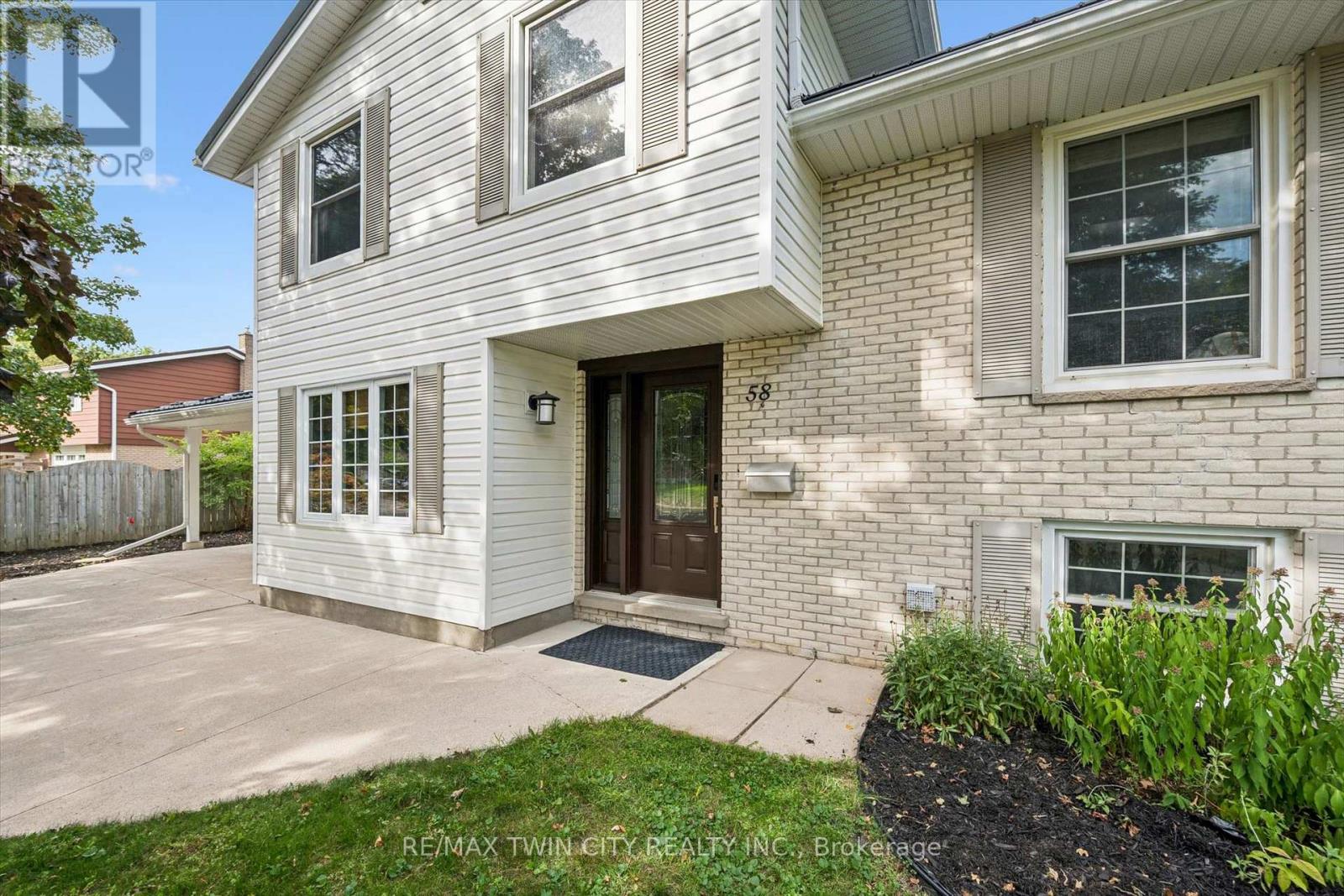 58 Bradley Drive Property Photo 3