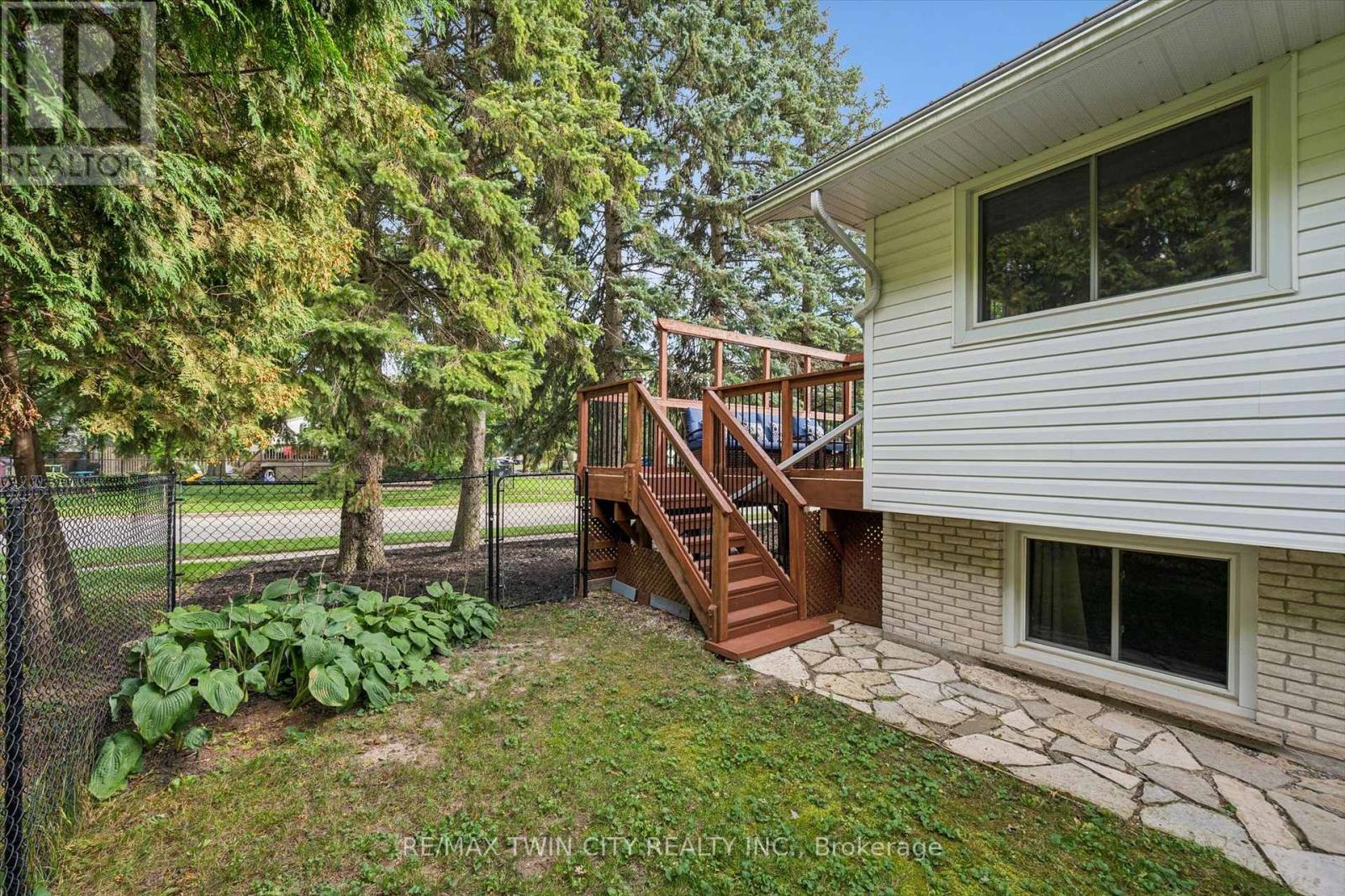58 Bradley Drive Property Photo 27