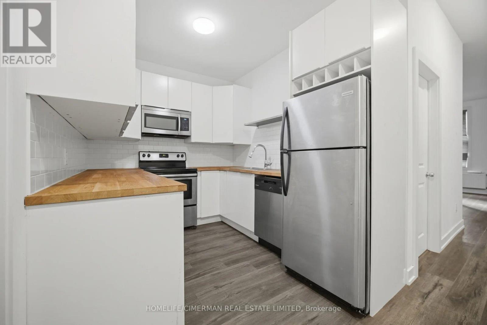Unit #1 - 67 West Avenue N Property Photo 12
