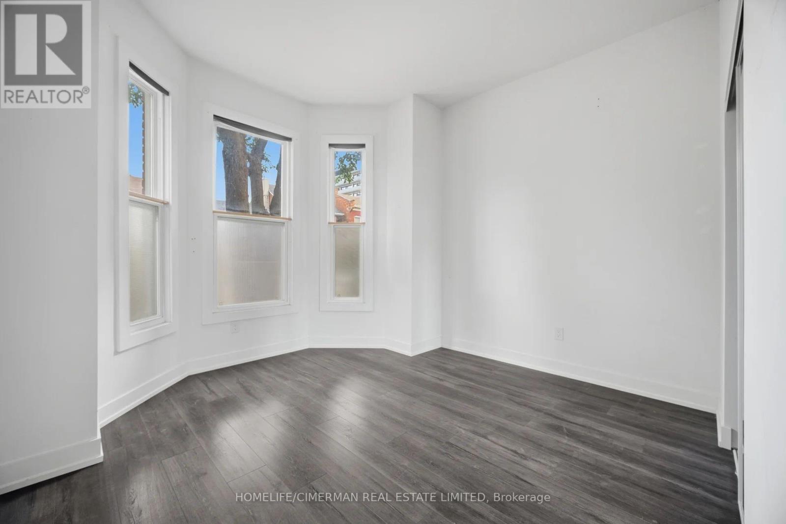 Unit #1 - 67 West Avenue N Property Photo 13