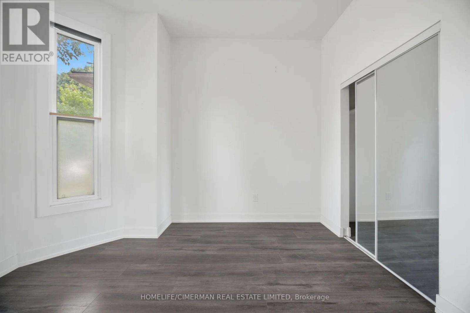 Unit #1 - 67 West Avenue N Property Photo 15