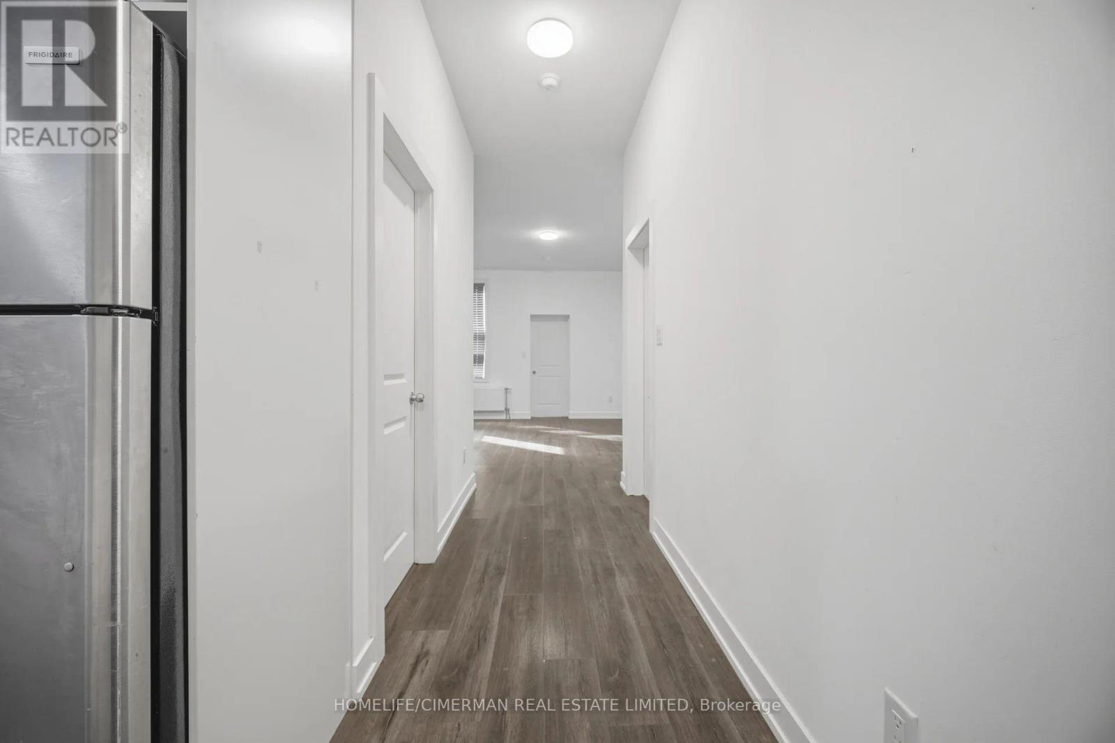 Unit #1 - 67 West Avenue N Property Photo 17