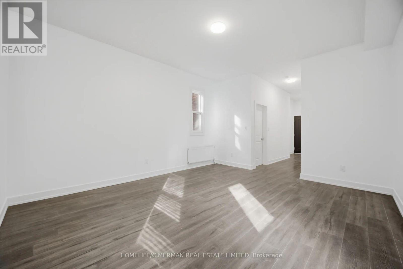 Unit #1 - 67 West Avenue N Property Photo 19