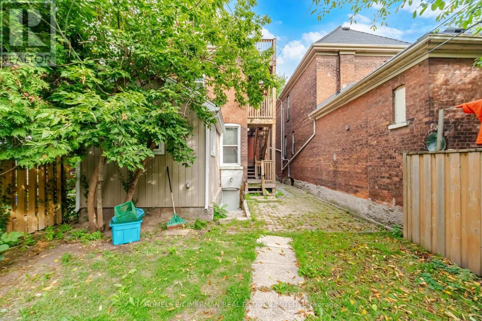 Unit #1 - 67 West Avenue N Property Photo 31