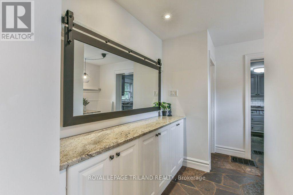 201 Langley Street Property Photo 14