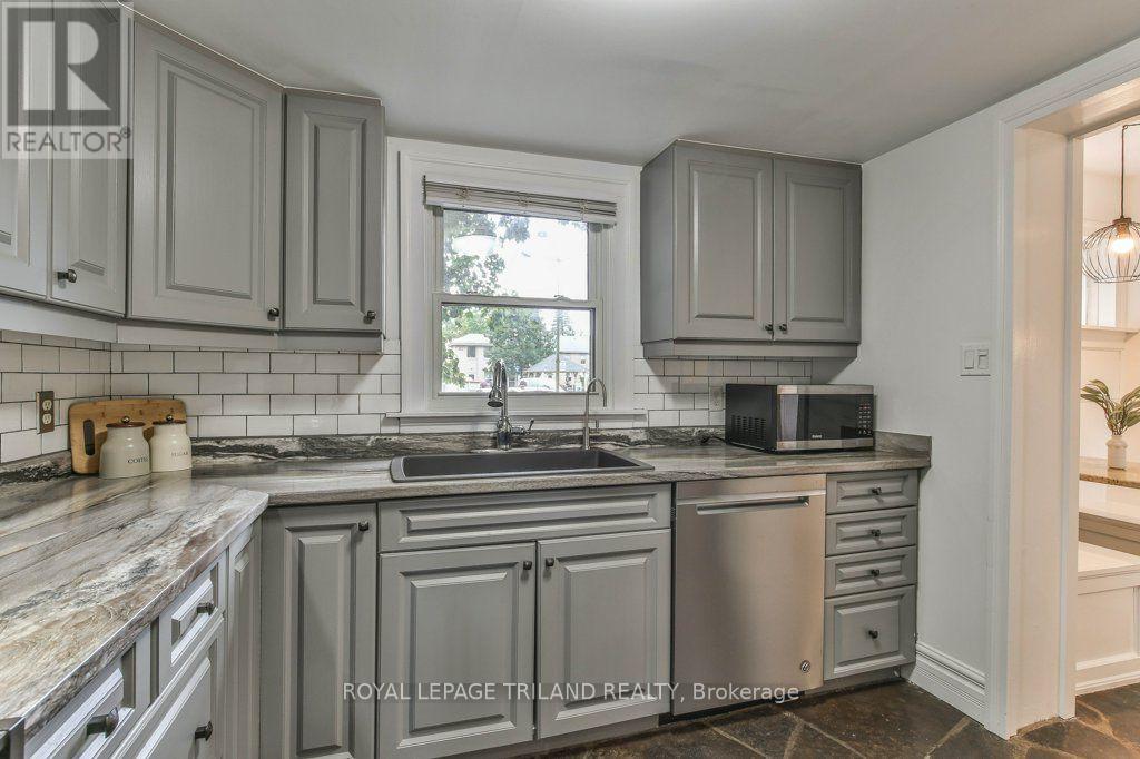 201 Langley Street Property Photo 17