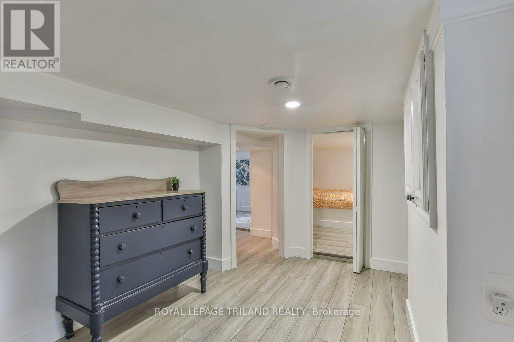 201 Langley Street Property Photo 25