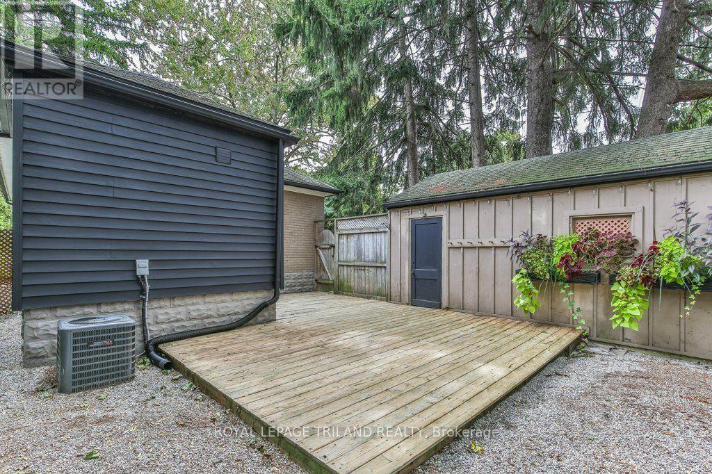 201 Langley Street Property Photo 36