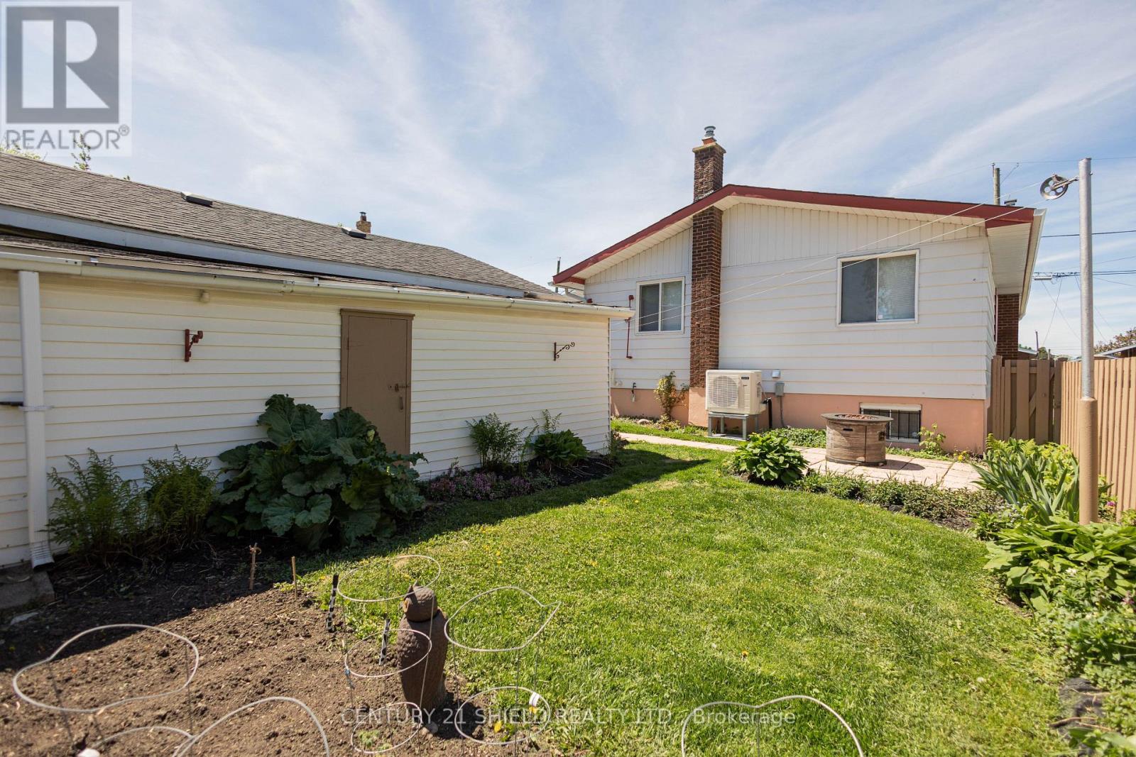 1107 Grand Avenue Property Photo 5