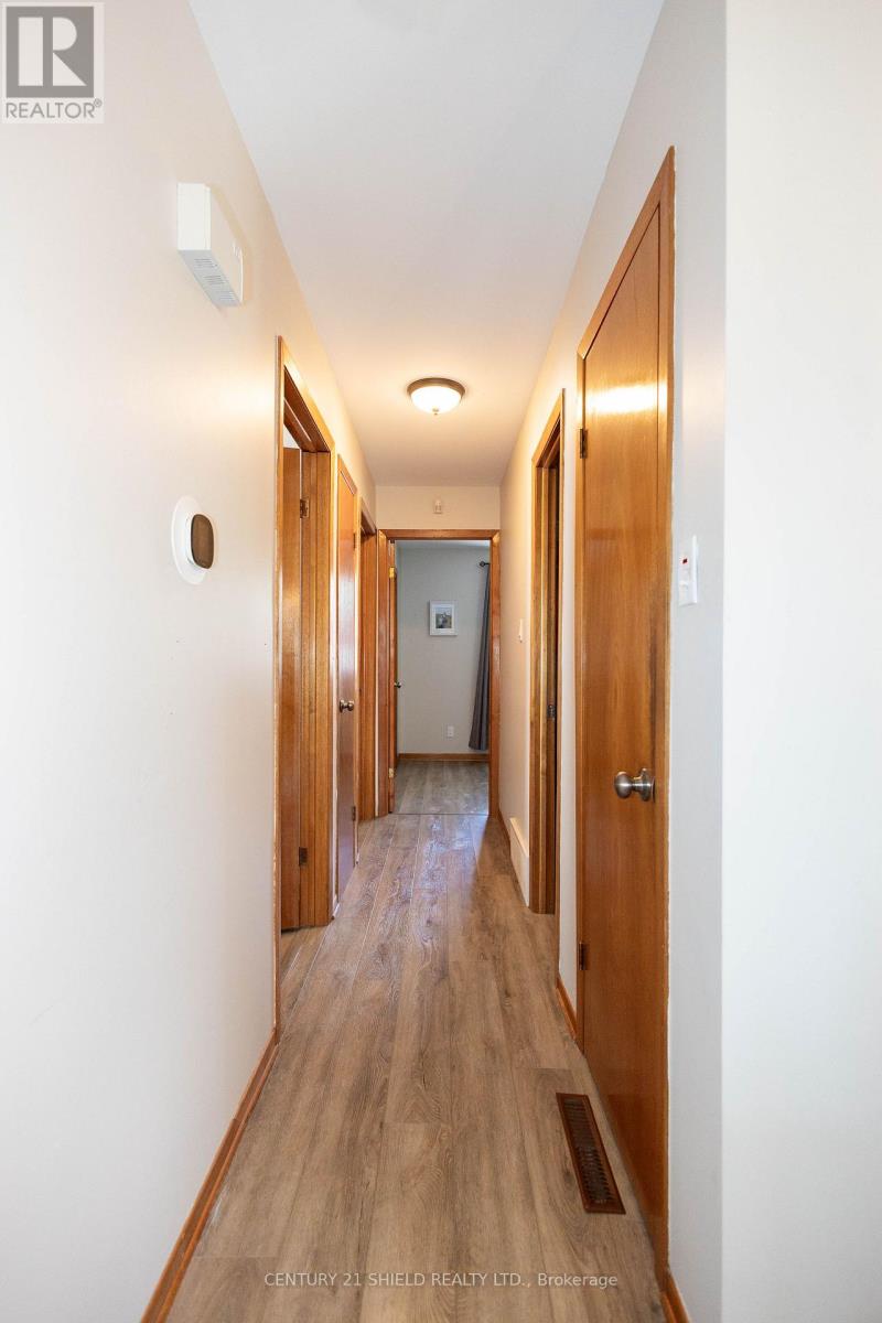 1107 Grand Avenue Property Photo 14