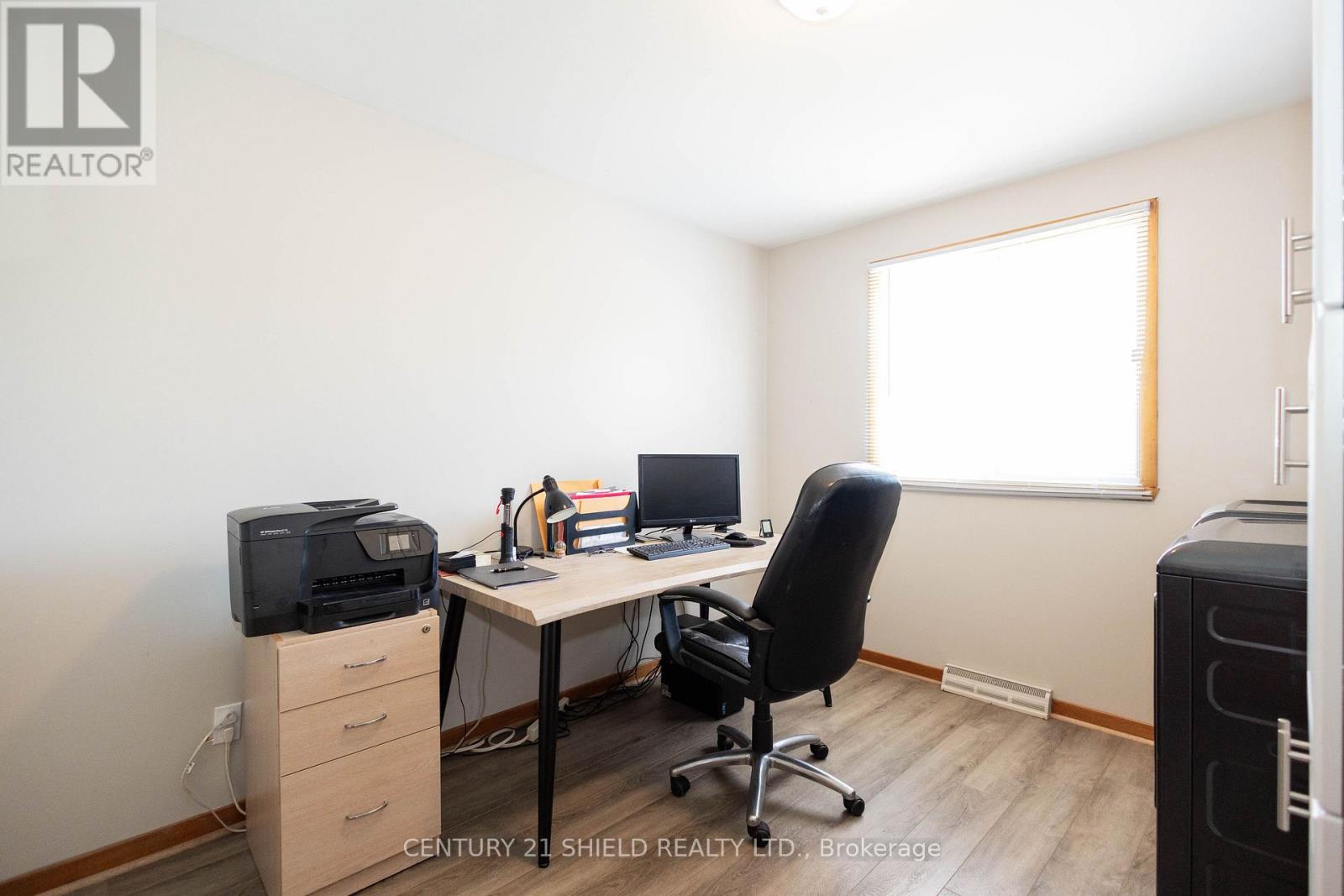 1107 Grand Avenue Property Photo 18