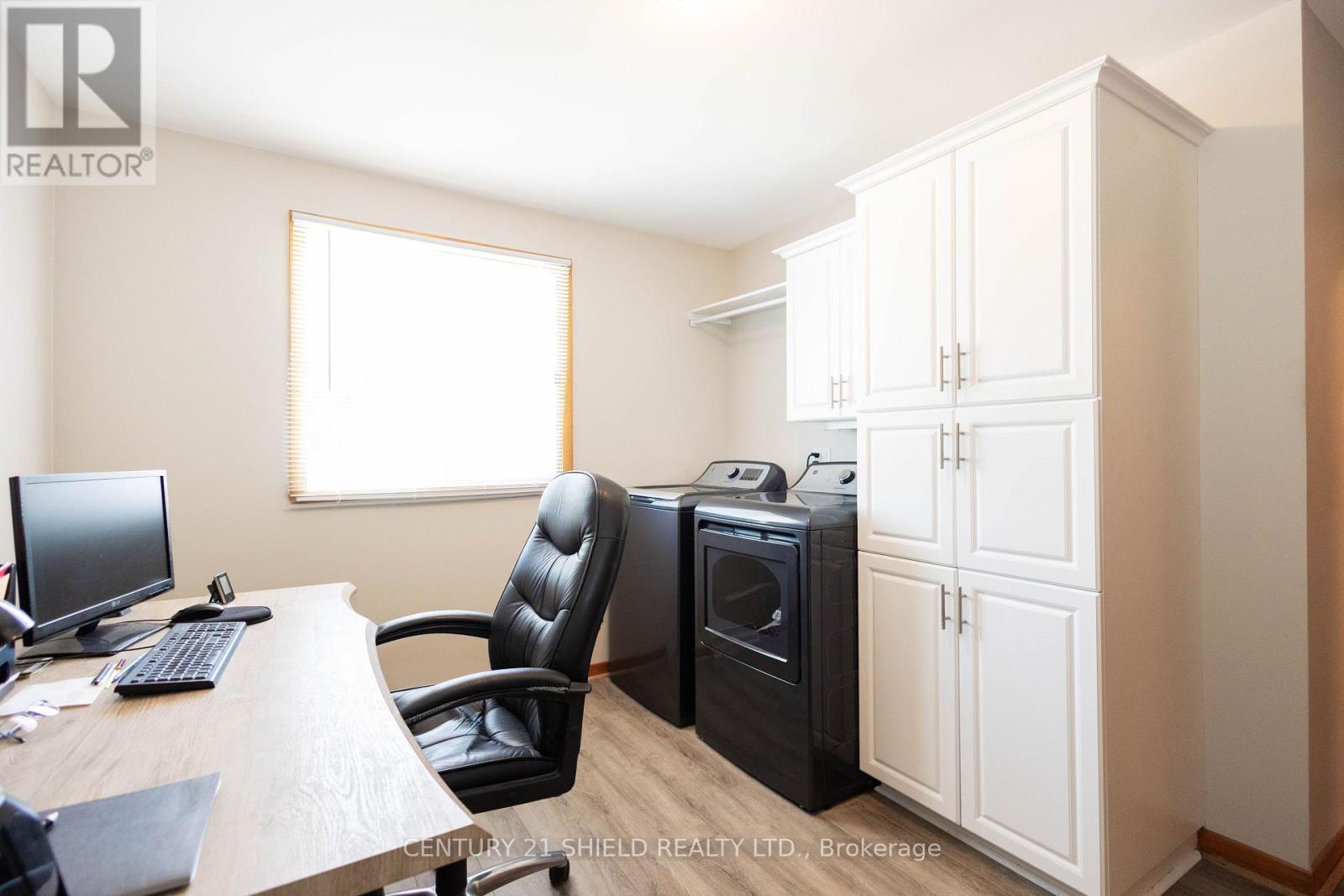 1107 Grand Avenue Property Photo 19