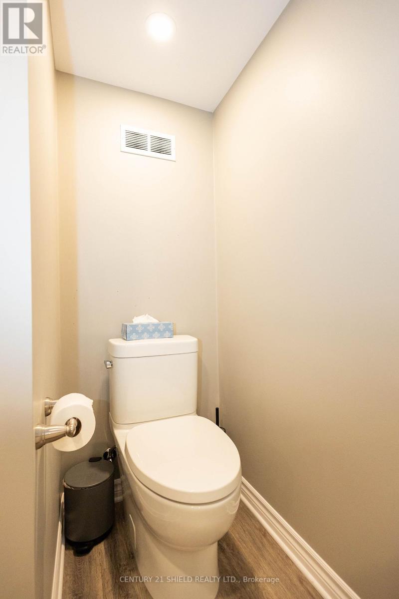 1107 Grand Avenue Property Photo 33