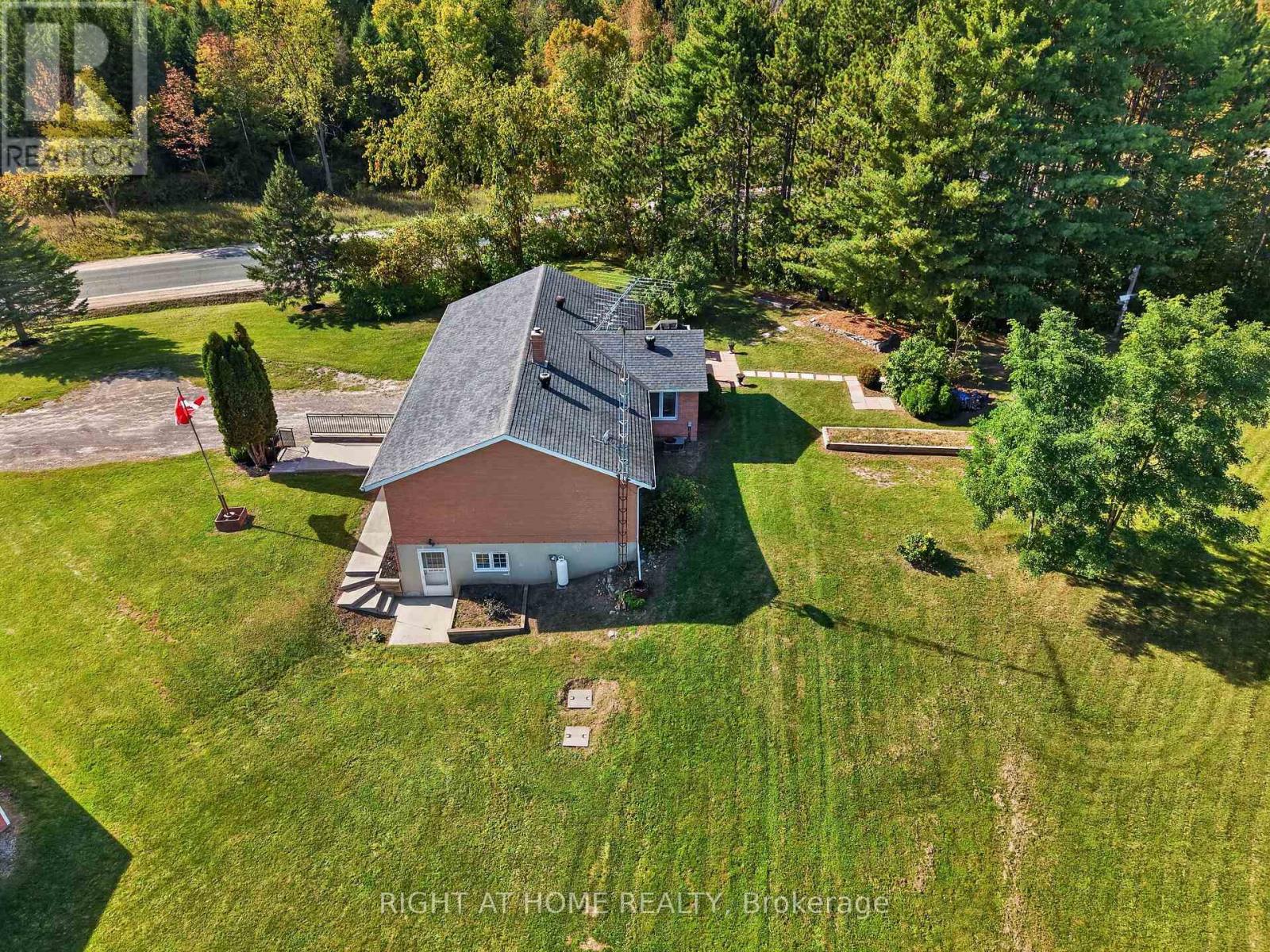 156 Cooper Road Property Photo 5