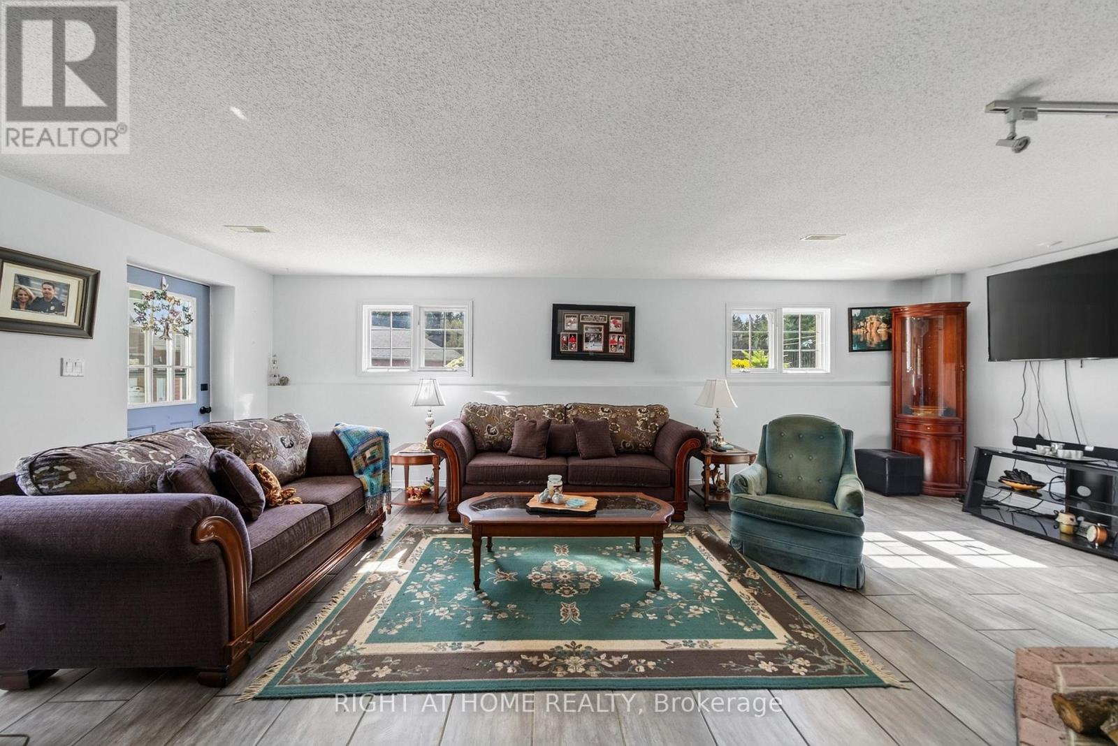 156 Cooper Road Property Photo 23