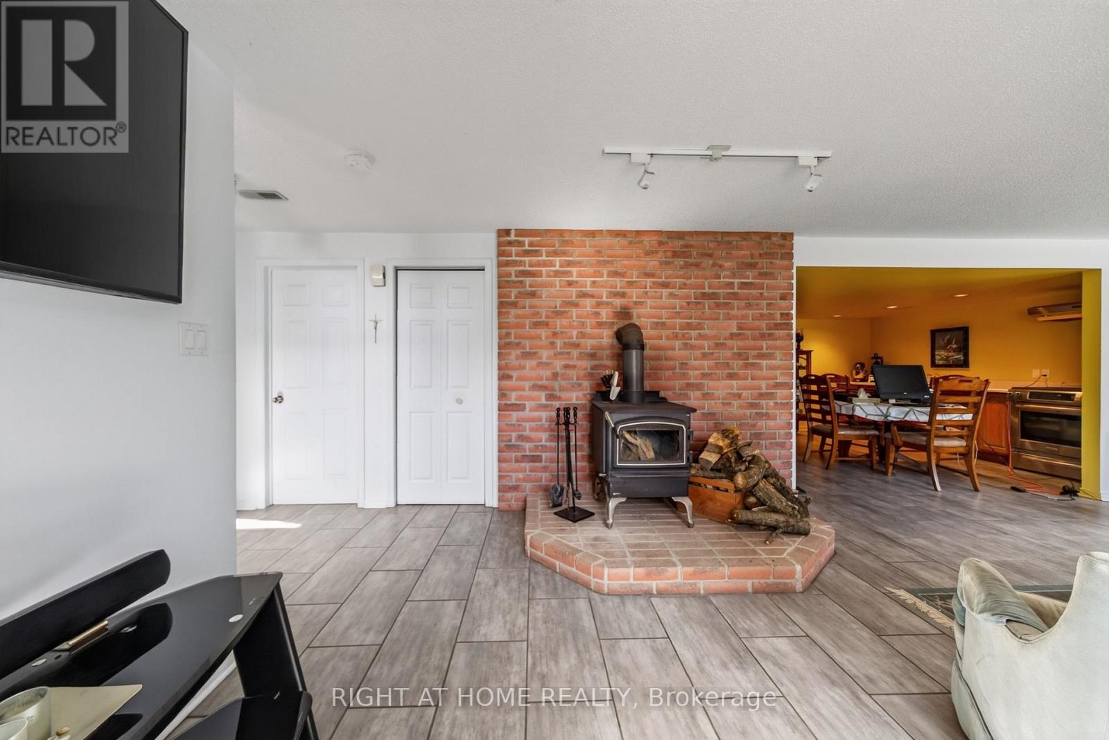156 Cooper Road Property Photo 24
