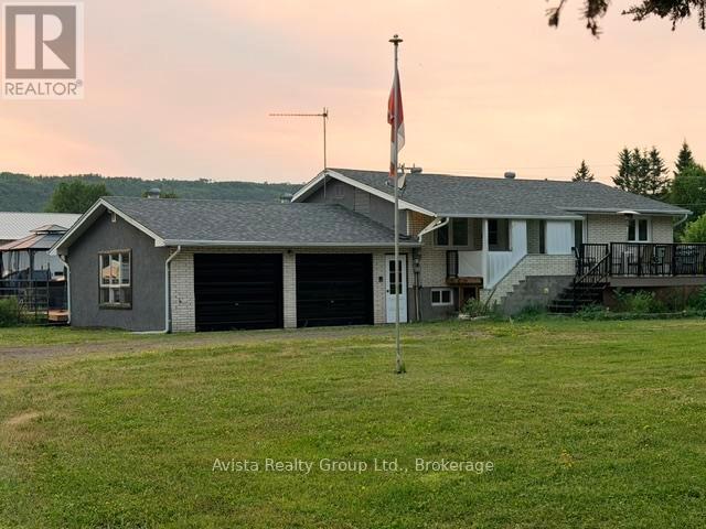 5751 Hwy 61 Road Property Photo 1